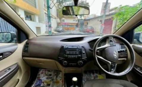 Hyundai I20(2010-2012) Asta 1.4 Crdi With Avn